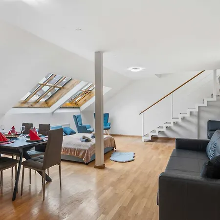 Reunion Luxury Apartment